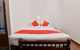 Hotel O Alappuzha Near General Hospital Junction